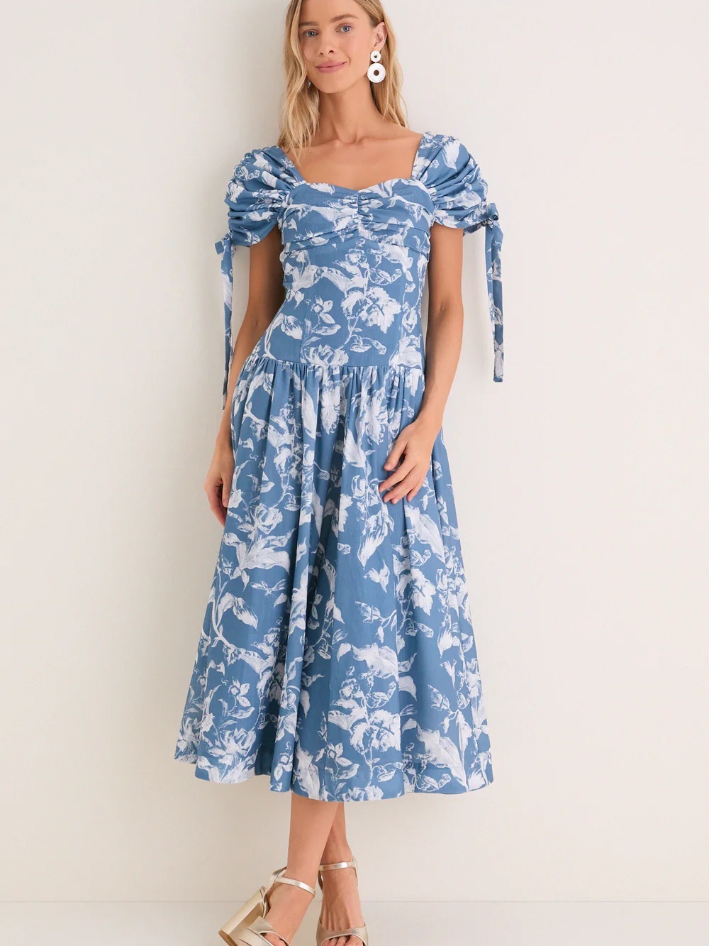 Tuckernuck Hyacinth House Vintage Blue Floral Marianna Maxi Dress